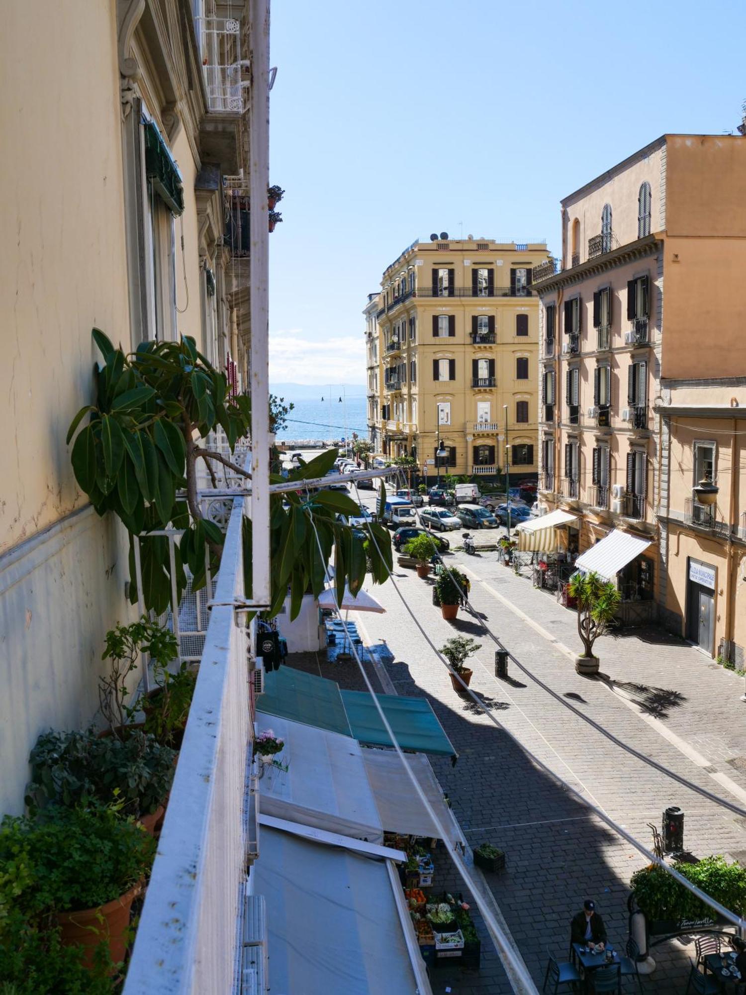 Salotto Sommer Bed and Breakfast Nápoles Exterior foto